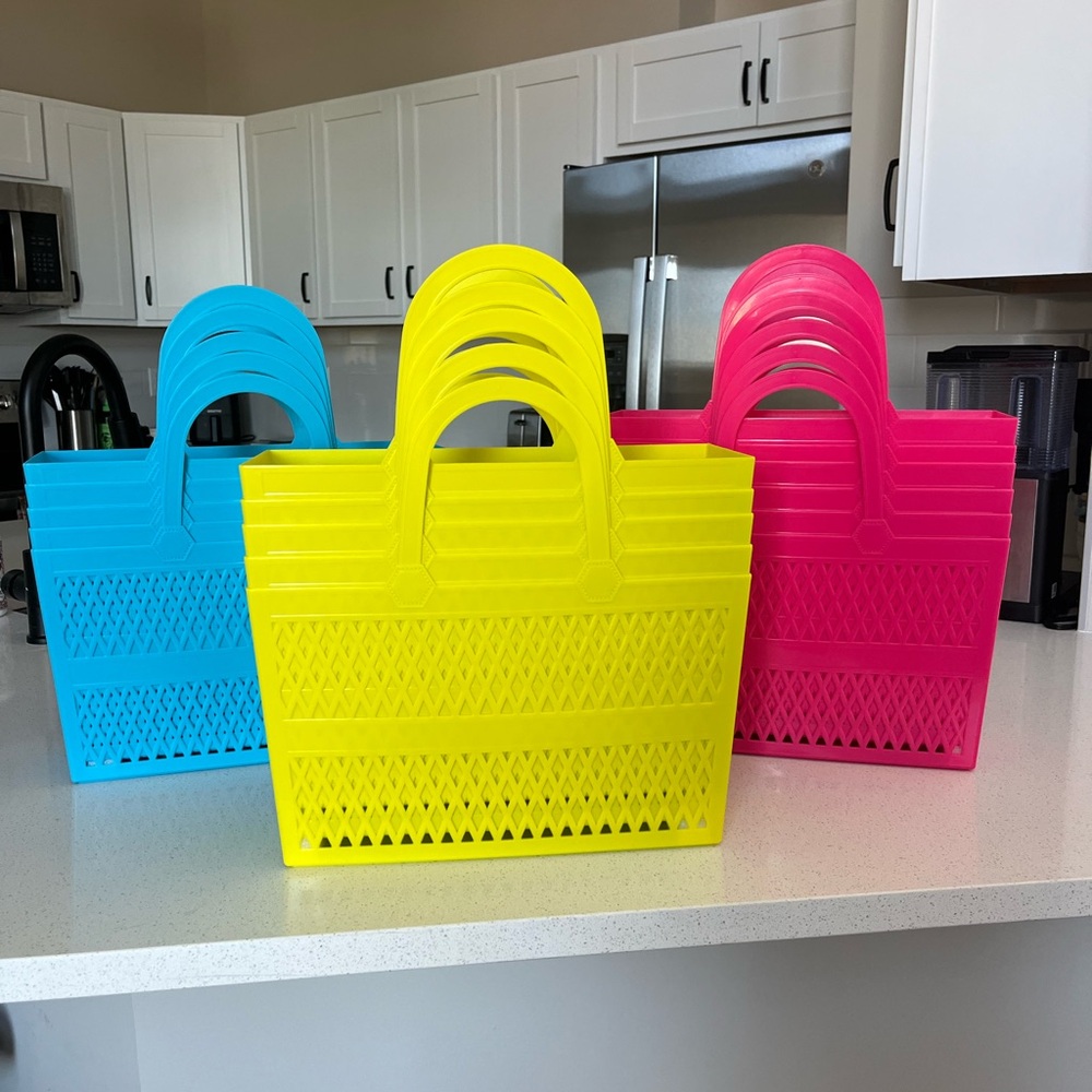 Plastic Jelly Tote Bags- 5 blue, 5 yellow, 6 pink